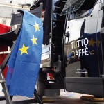 Tutto Caffè - Piaggio osedlané kávou