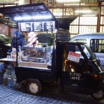 Tutto Caffè - Piaggio osedlané kávou